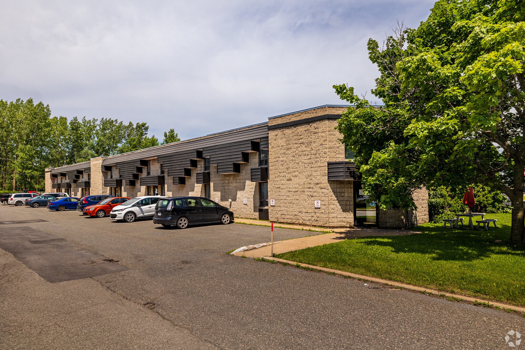 3200 St 1st, Longueuil, QC à vendre Photo du bâtiment- Image 1 de 1