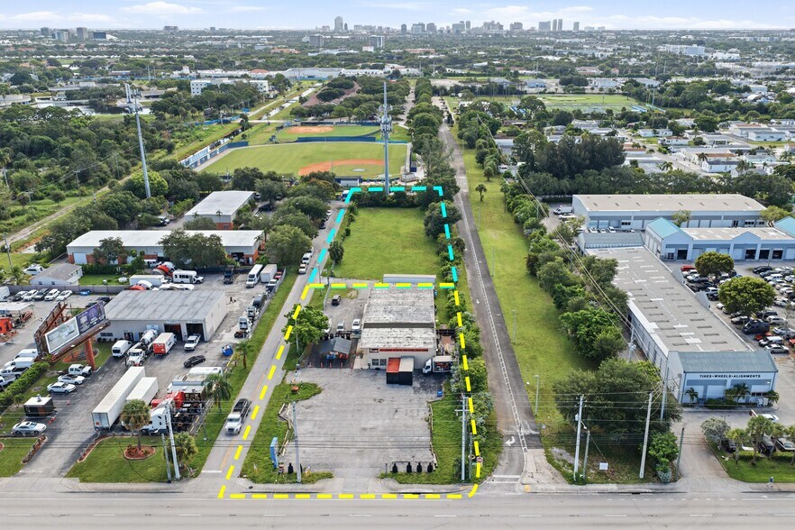4382 Annette st, West Palm Beach, FL à vendre - Photo du bâtiment - Image 2 de 10