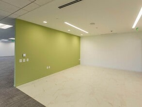 300 Spectrum Center Dr, Irvine, CA for lease Interior Photo- Image 1 of 9