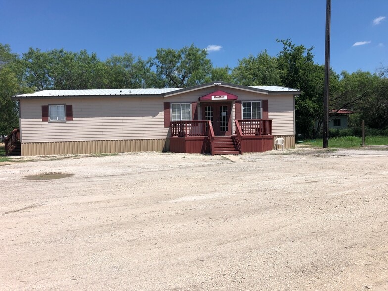 11585-2 Hwy 181, San Antonio, TX for lease - Building Photo - Image 1 of 18