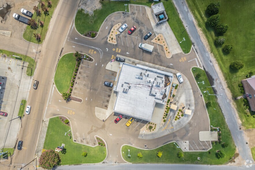 140 W Broad St, Monticello, MS à vendre - Aérien - Image 3 de 4