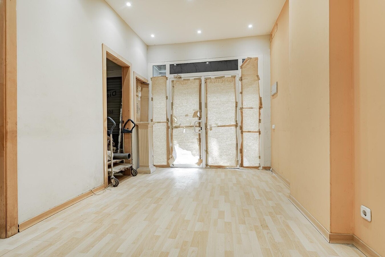 Barcelone, BAR 08019 - Unité - - - Photo intérieure - Image 1 of 12