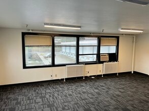 2326 Airport Way S, Seattle, WA for lease Interior Photo- Image 2 of 4