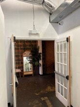 5503-5505 Reisterstown Rd, Baltimore, MD à louer Photo intérieure- Image 2 de 16