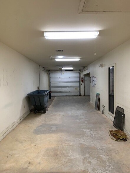 13953 Perkins Rd, Baton Rouge, LA à louer - Photo intérieure - Image 2 de 6