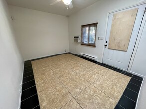 13279 Palm Dr, Desert Hot Springs, CA for lease Interior Photo- Image 2 of 8