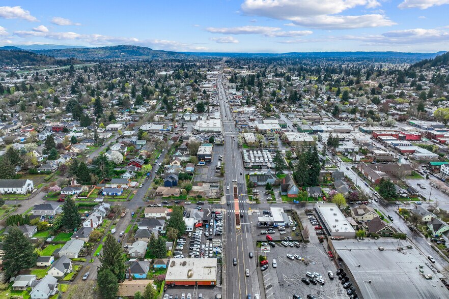 150 SE 82nd Ave, Portland, OR for sale - Building Photo - Image 2 of 59
