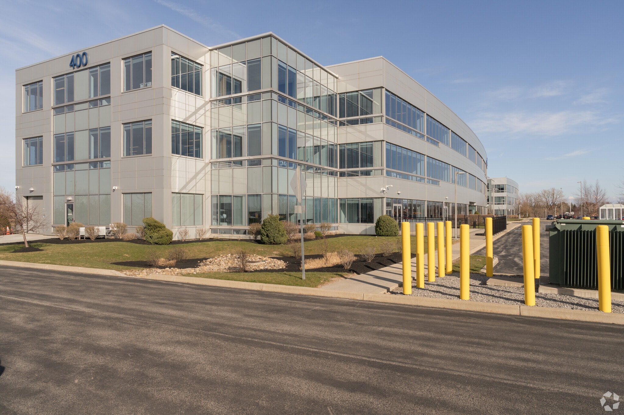 400 Airborne Pky, Buffalo, NY for lease Primary Photo- Image 1 of 30