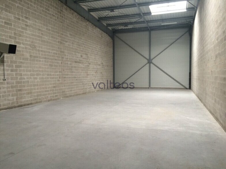 Flex in Toulouse for sale - Building Photo - Image 2 of 6
