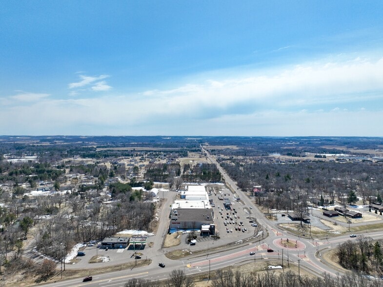 17158 County Highway J, Chippewa Falls, WI for lease - Primary Photo - Image 2 of 18