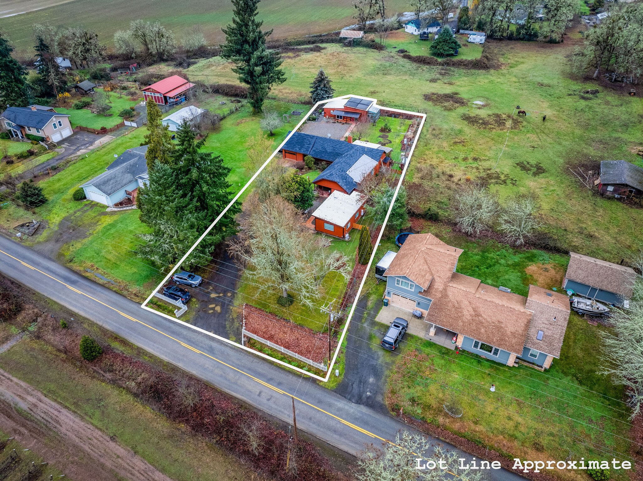 909 Curry Rd, Roseburg, OR for sale Aerial- Image 1 of 110