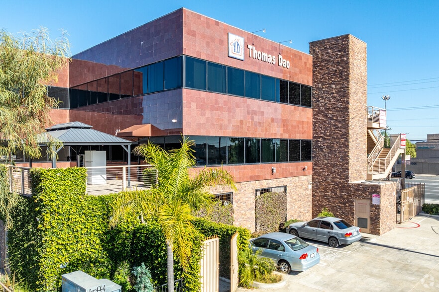 13833 Beach Blvd, Westminster, CA for sale - Building Photo - Image 3 of 8