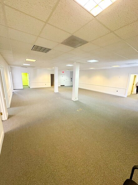 505 S Main St, Laurinburg, NC à louer - Photo intérieure - Image 3 de 14