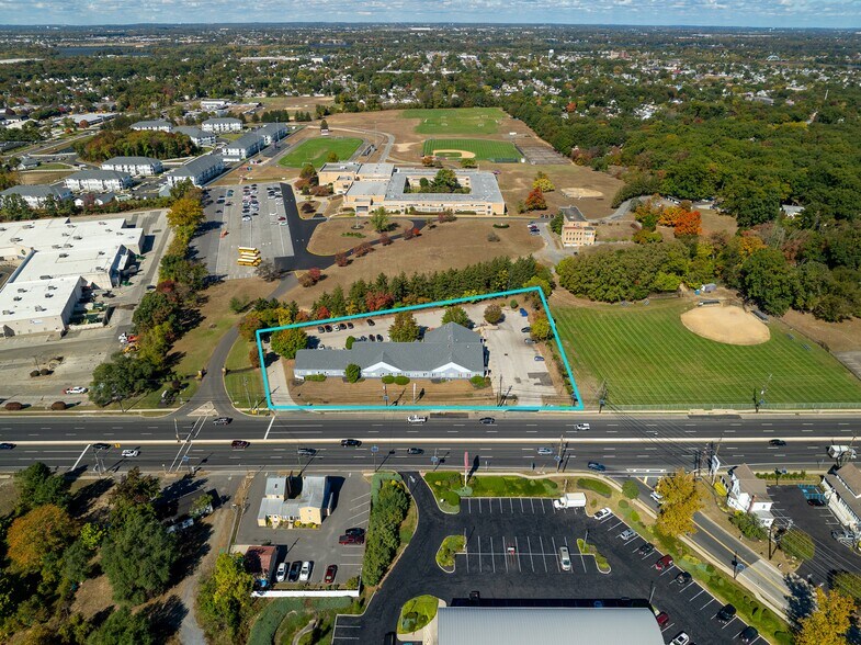 5045 Route 130 S, Delran, NJ à louer - Photo du bâtiment - Image 3 de 10