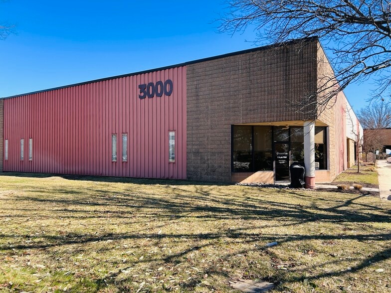 3000 Lincoln Dr E, Marlton, NJ à louer - Photo du bâtiment - Image 3 de 13