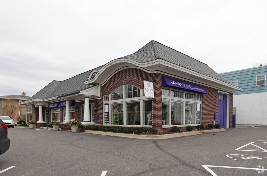 5400 France Ave S, Edina, MN for sale - Primary Photo - Image 1 of 2