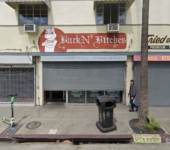 501-509 N Fairfax Ave, Los Angeles, CA à louer - Photo du bâtiment - Image 2 de 2