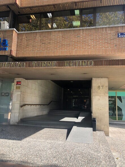Avenida Menéndez Pelayo, 67, Madrid, Madrid à louer - Photo du bâtiment - Image 3 de 5