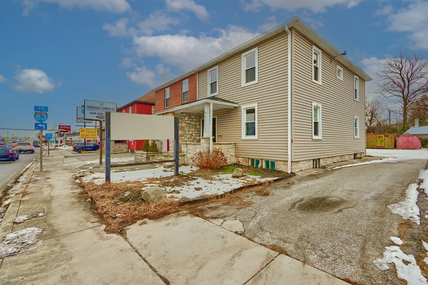 2063 York Rd, Lutherville Timonium, MD for sale - Building Photo - Image 3 of 15