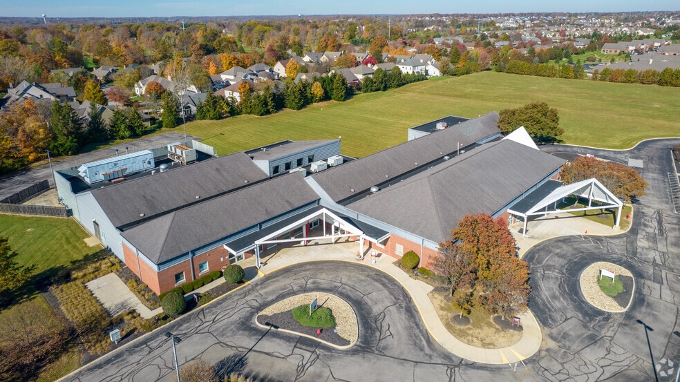 10330 Sawmill Pky, Powell, OH for lease - Building Photo - Image 2 of 7