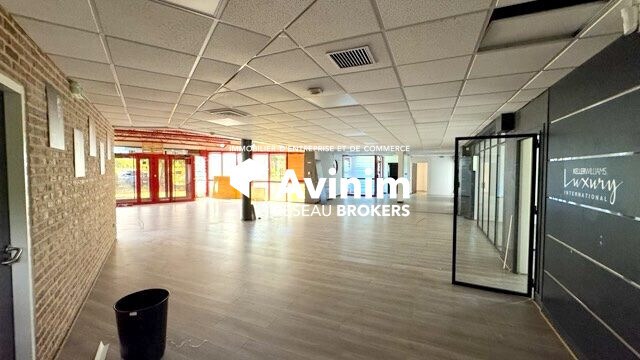 Flex in Avignon for lease - Building Photo - Image 2 of 4