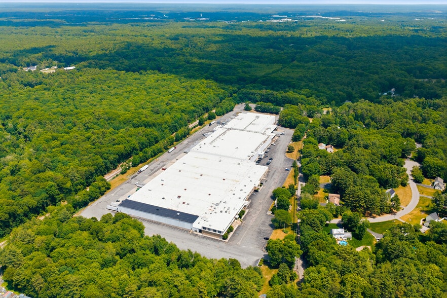 380 S Worcester St, Norton, MA for lease - Building Photo - Image 2 of 13