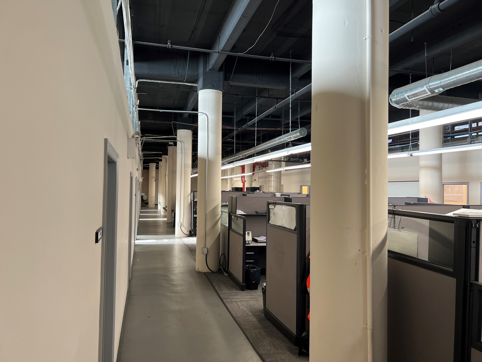 29-76 Northern Blvd, Long Island City, NY à louer Photo intérieure- Image 1 de 4