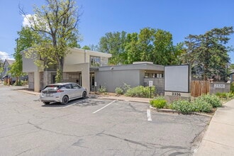 2336 Pearl St, Boulder, CO for sale Interior Photo- Image 2 of 30