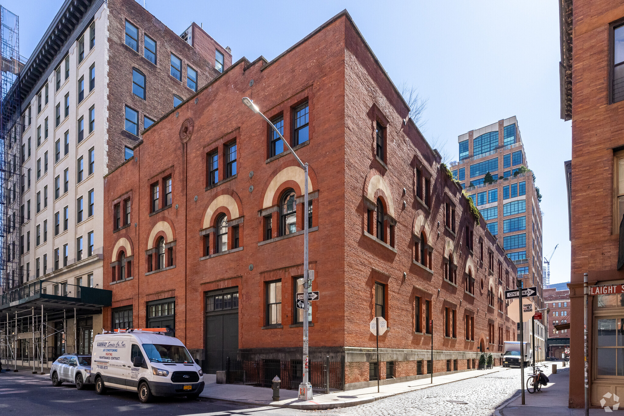 60 Collister St, New York, NY for sale Primary Photo- Image 1 of 1