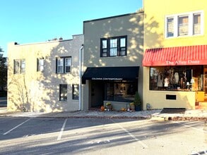 4 Louella Ct, Wayne, PA for lease Interior Photo- Image 2 of 2