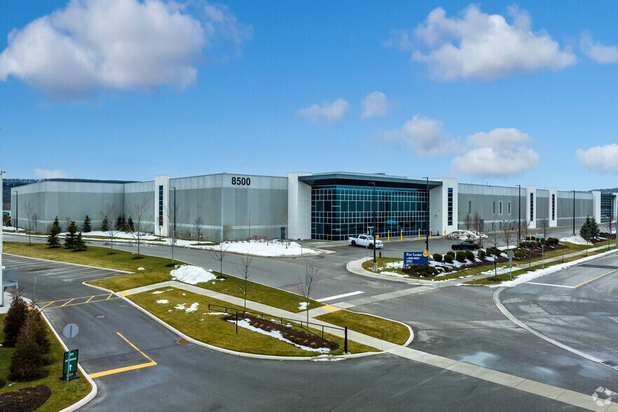 8500 Mount Pleasant Way, Milton, ON for lease - Building Photo - Image 1 of 6