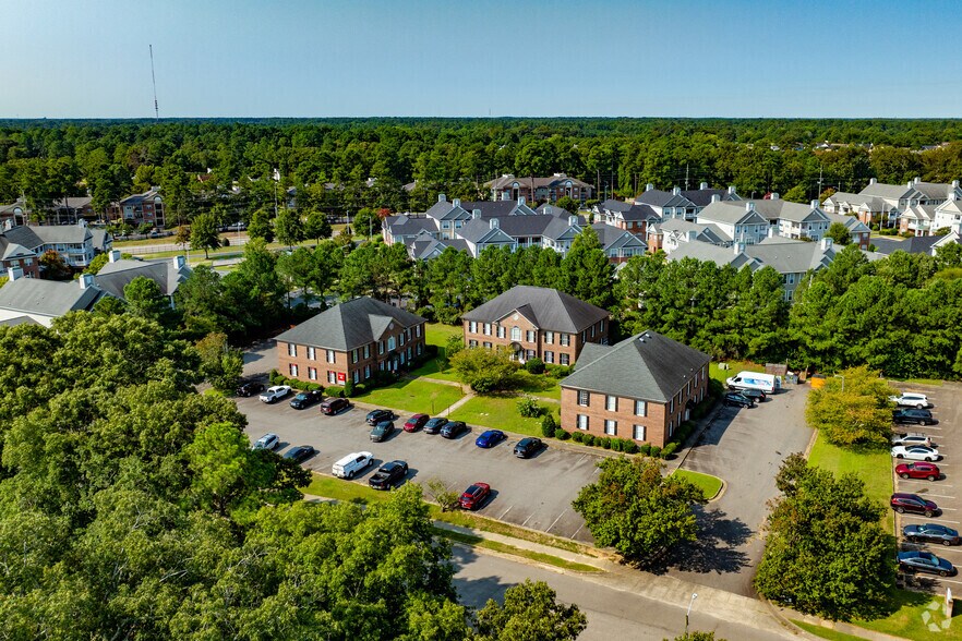 231 Westlake Rd, Fayetteville, NC à vendre - Aérien - Image 3 de 5