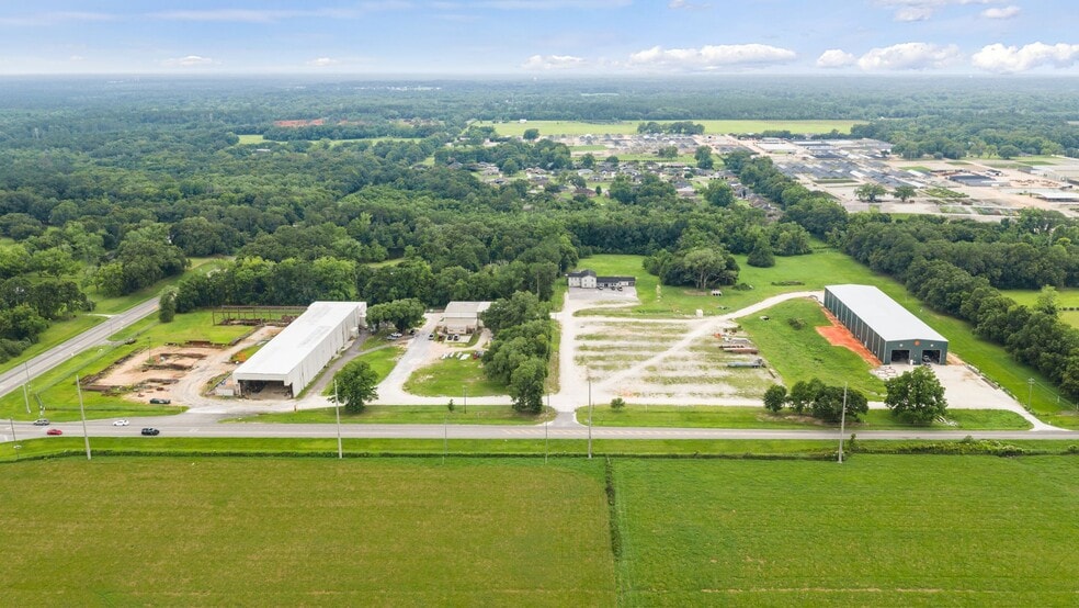 7555 Half Mile Rd, Irvington, AL for sale - Building Photo - Image 2 of 94
