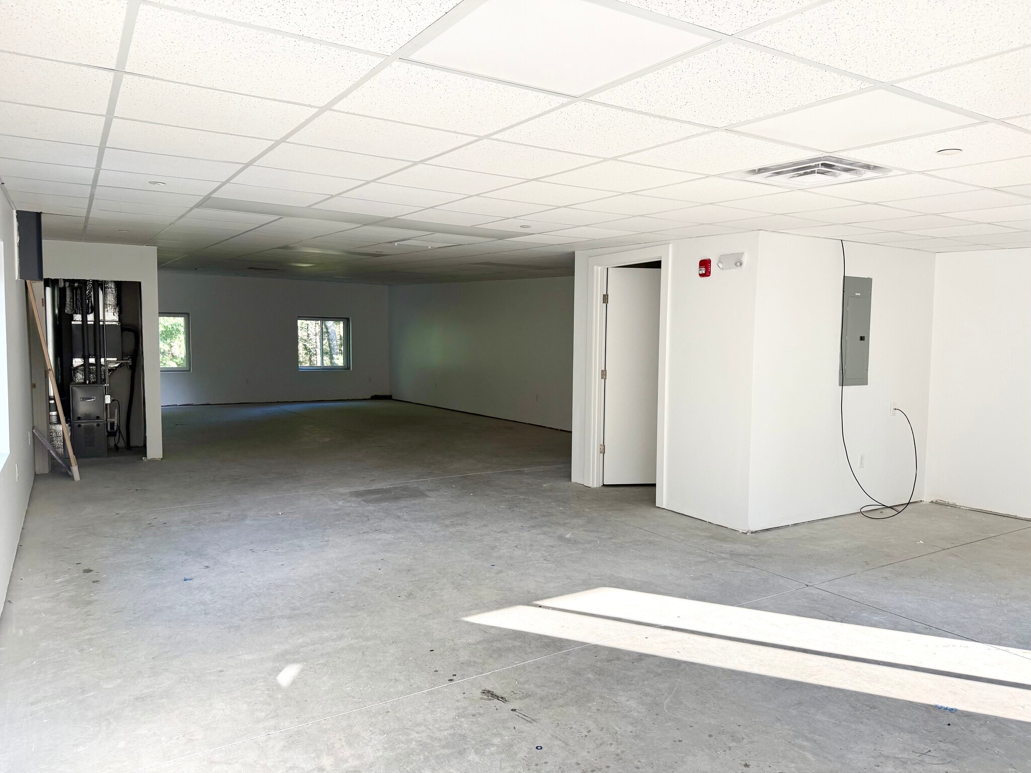 272 South St, Walpole, MA for lease Interior Photo- Image 1 of 2