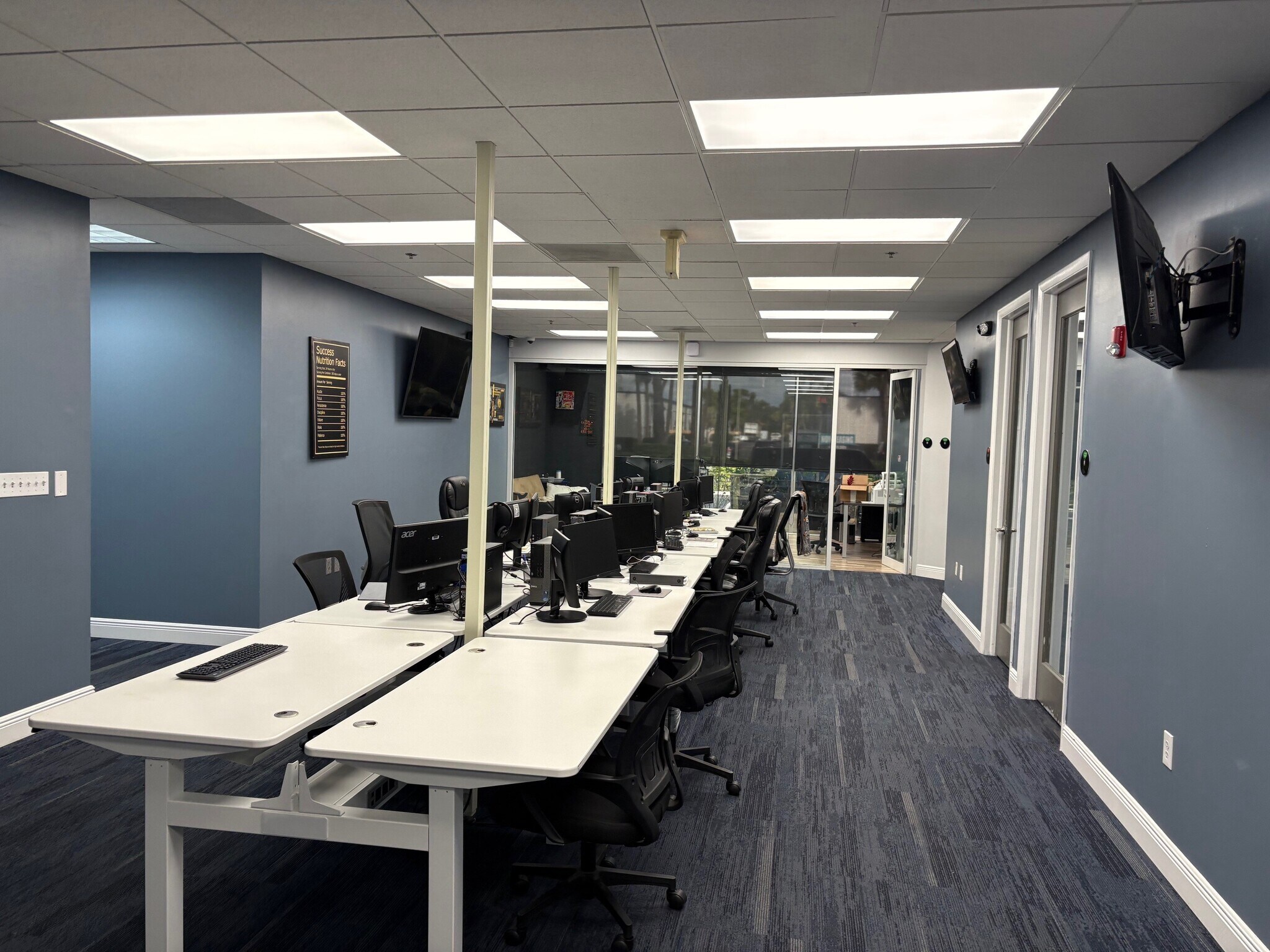 1000 NW 65th St, Fort Lauderdale, FL for lease Interior Photo- Image 1 of 14