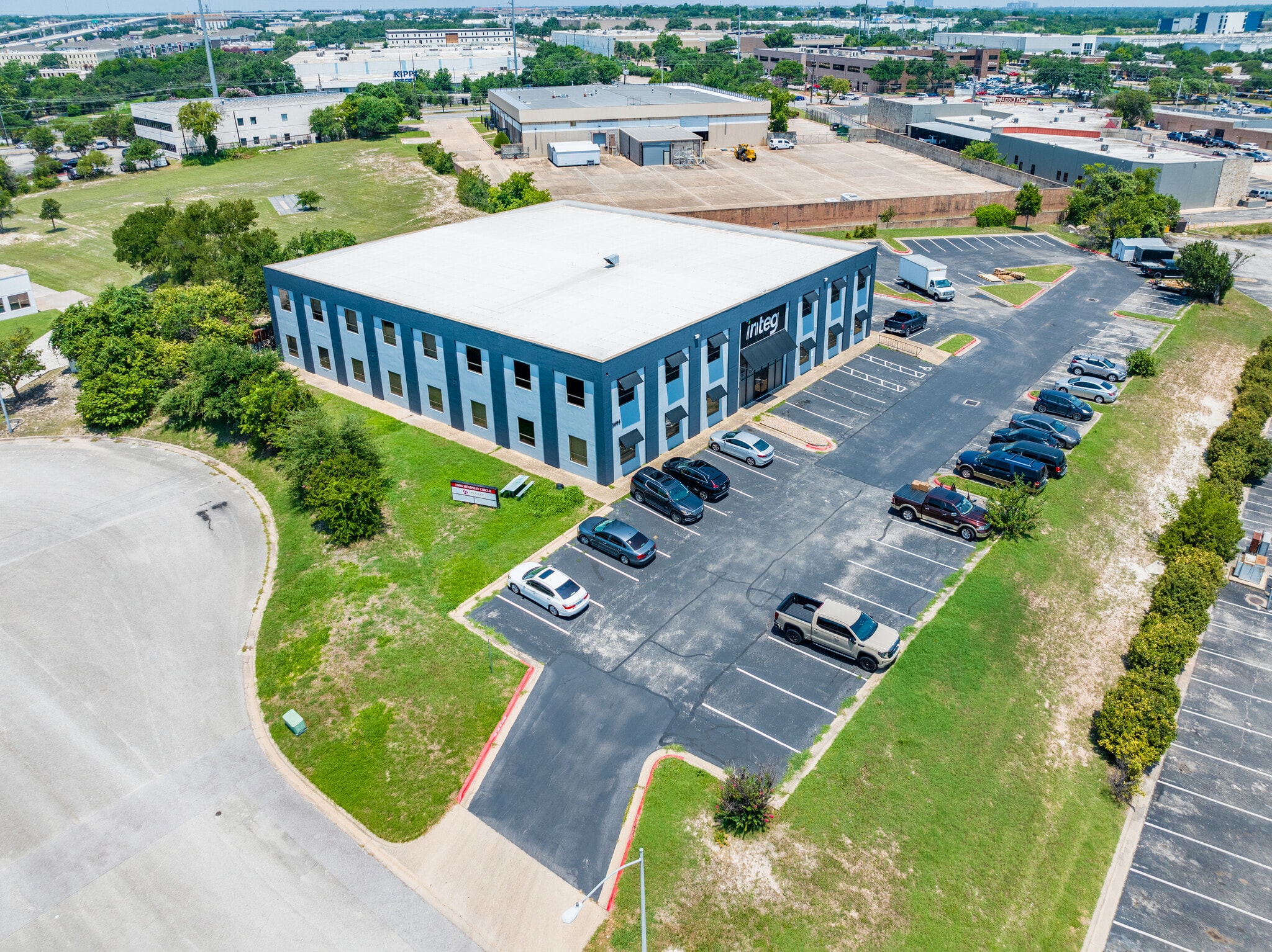 1606 Headway Cir, Austin, TX for lease Primary Photo- Image 1 of 17