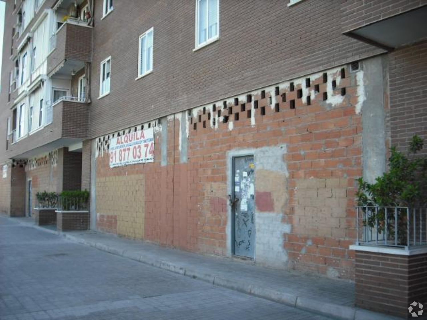 Commerce de détail dans Alcalá De Henares, MAD à louer Photo int rieure- Image 1 de 3