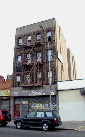 More details for 684 Flushing Ave, Brooklyn, NY - Retail for Lease