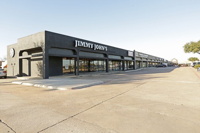 Plus de détails pour 4004 W Plano Pky, Plano, TX - Commerce de détail à louer