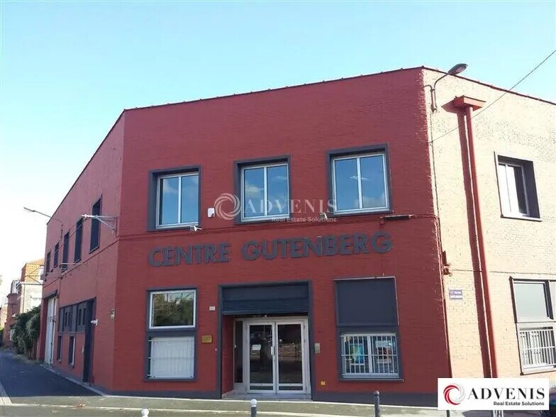 Bureau dans Lille à louer - Photo du bâtiment - Image 1 de 7