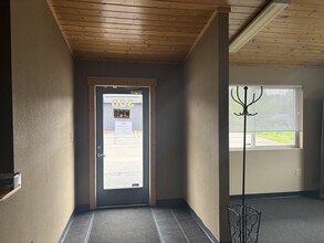 15614 Windrose Ln, Hayward, WI à louer Photo intérieure- Image 2 de 11