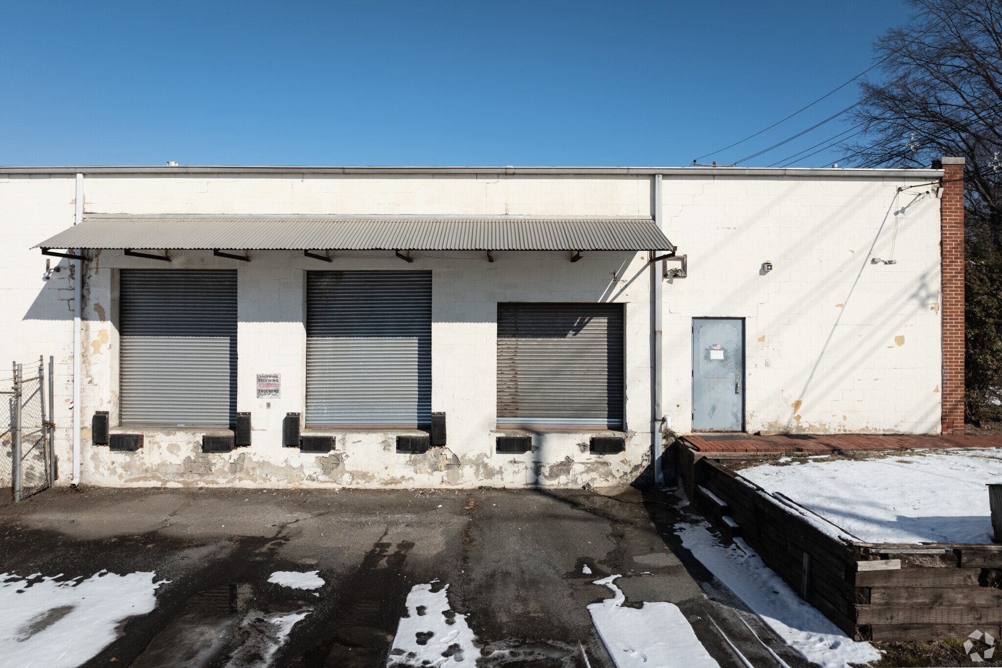 701 E Linden Ave, Linden, NJ for lease Primary Photo- Image 1 of 10
