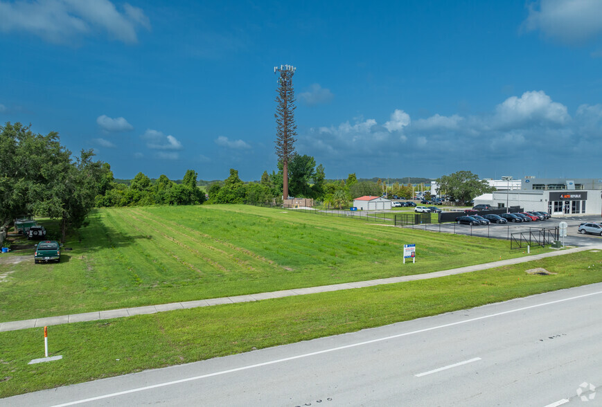 1824 E Irlo Bronson Memorial Hwy, Kissimmee, FL à vendre - Photo du b timent - Image 3 de 26