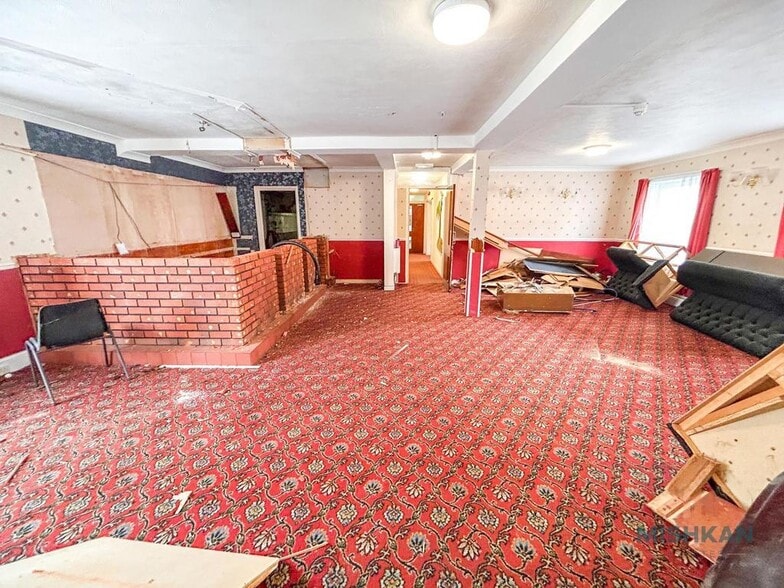 12 High St, Stalham for lease - Building Photo - Image 2 of 18