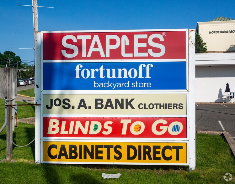 506-518 W Mount Pleasant Ave, Livingston, NJ à louer - Photo du bâtiment - Image 3 de 5