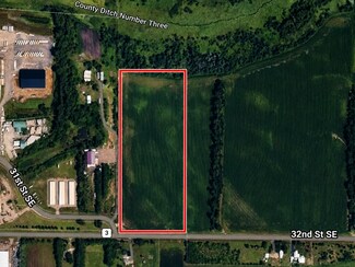 Plus de détails pour 0 32nd Ave SE, Saint Cloud, MN - Terrain à vendre