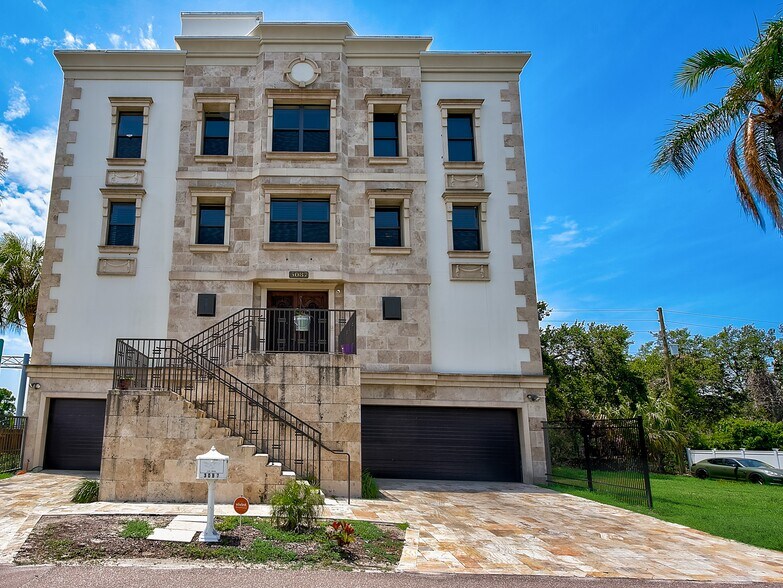 3087 Cherry Ln, Clearwater, FL à vendre - Photo du bâtiment - Image 1 de 1