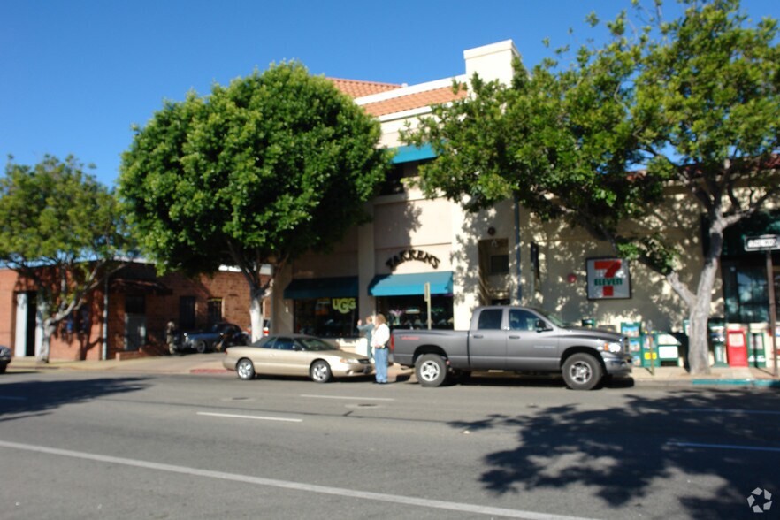 668 Marsh St, San Luis Obispo, CA à vendre - Photo du bâtiment - Image 2 de 54