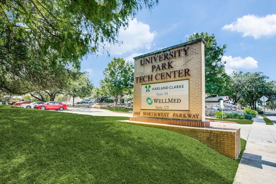 5800 Northwest Pky, San Antonio, TX for sale - Building Photo - Image 2 of 10