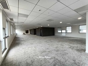 Office in Lyon for lease Building Photo- Image 2 of 21